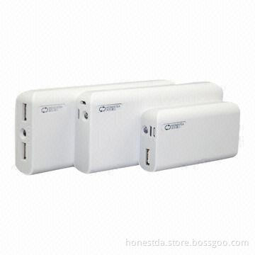 Dual USB Output Jack Power Banks, Charging for iPhone 5 with 13,200mAh Capacity, 5V DC/1.3A Input